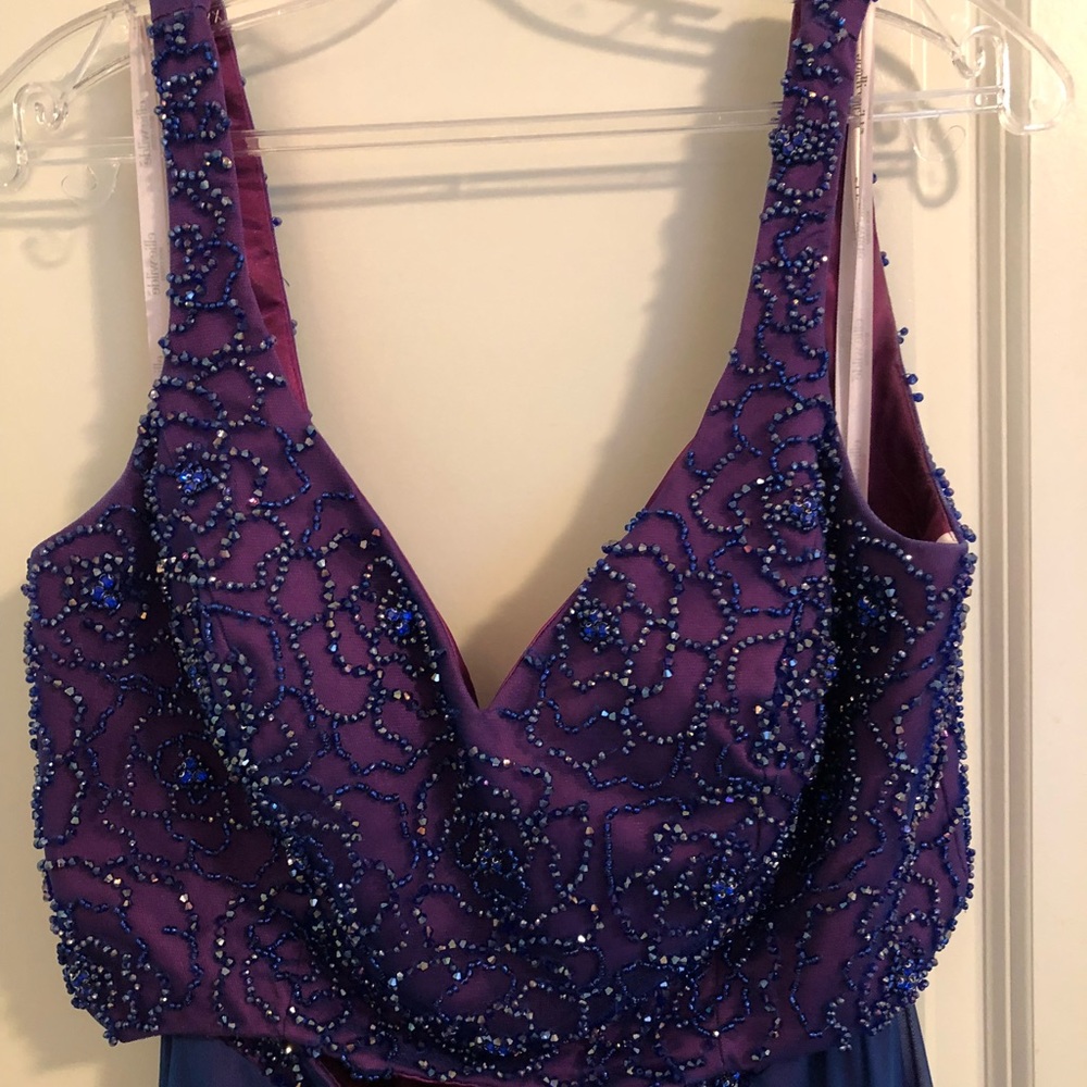 Prom Dress - Picture 4 of 5